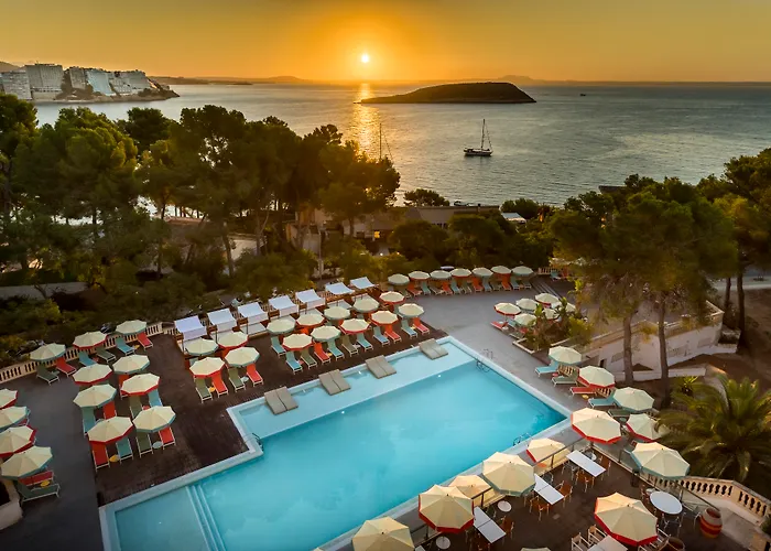 Resort Dreams Cape & 4*
